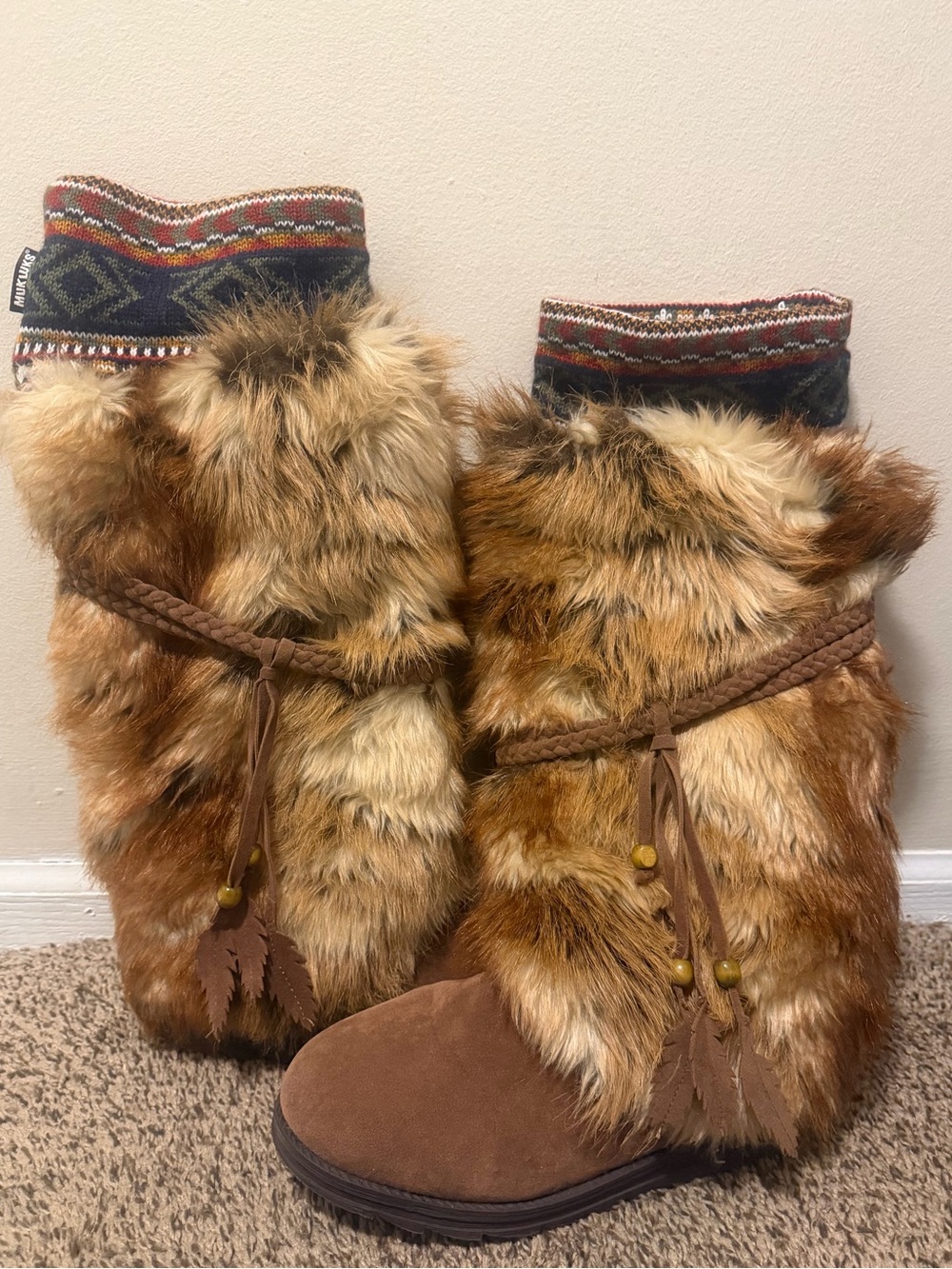 MUKLUKS Faux Fur Boots with Knit Cuff - Brown size 8